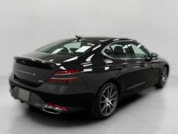 Genesis G70 2.5T Prestige AWD 2026 — side view
