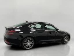 Genesis G70 2.5T Prestige AWD 2026 — side view