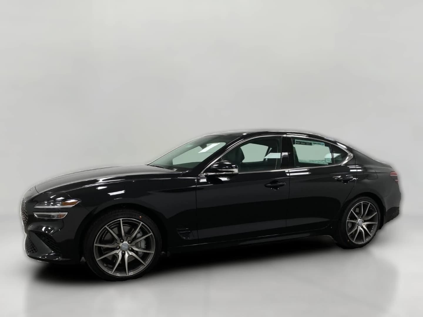 Genesis G70 2.5T Prestige AWD 2026 — side view