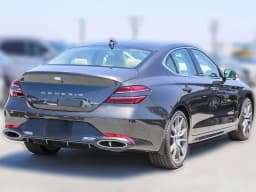 Genesis G70 2.5T Prestige AWD 2026 — side view