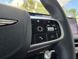 Genesis G80 2.5T Advanced AWD 2026 — side view