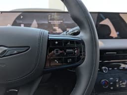Genesis G80 3.5T Prestige Black AWD 2026 — side view