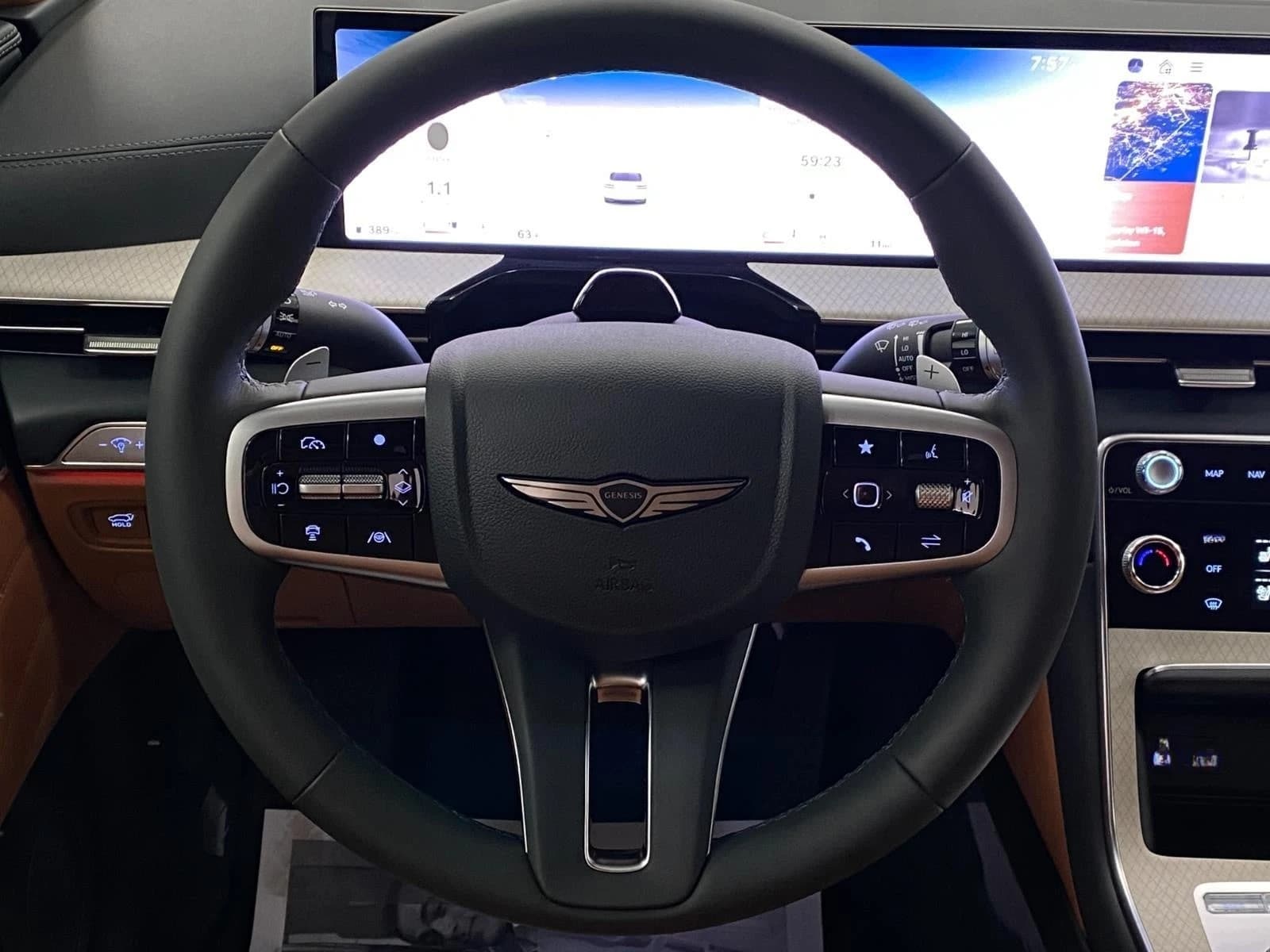Genesis GV80 2.5T Advanced AWD 2026 — side view