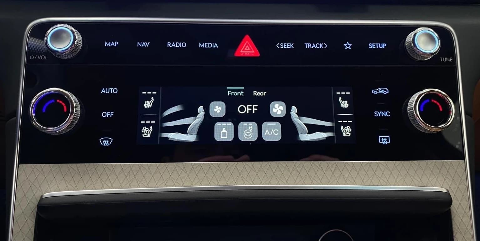 Genesis GV80 2.5T Advanced AWD 2026 — side view