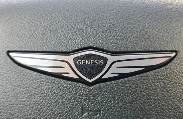 Genesis GV80 2.5T Advanced AWD 2027 — side view