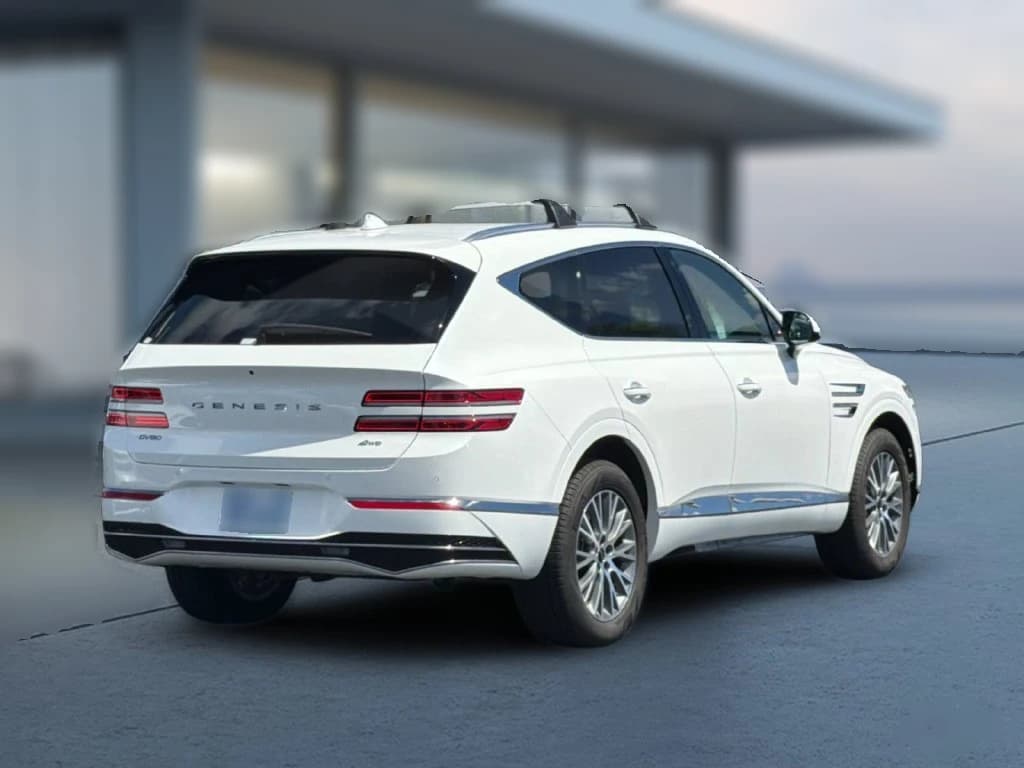 Genesis GV80 2.5T 2.5T AWD 2026 — side view