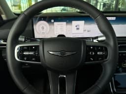 Genesis GV80 2.5T 2.5T AWD 2026 — side view