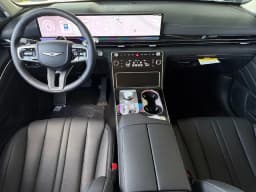 Genesis GV80 2.5T AWD 2026 — side view