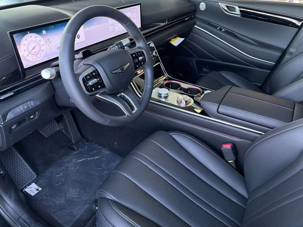 Genesis GV80 2.5T AWD 2026 — side view