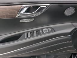Genesis GV80 2.5T Select AWD 2026 — side view