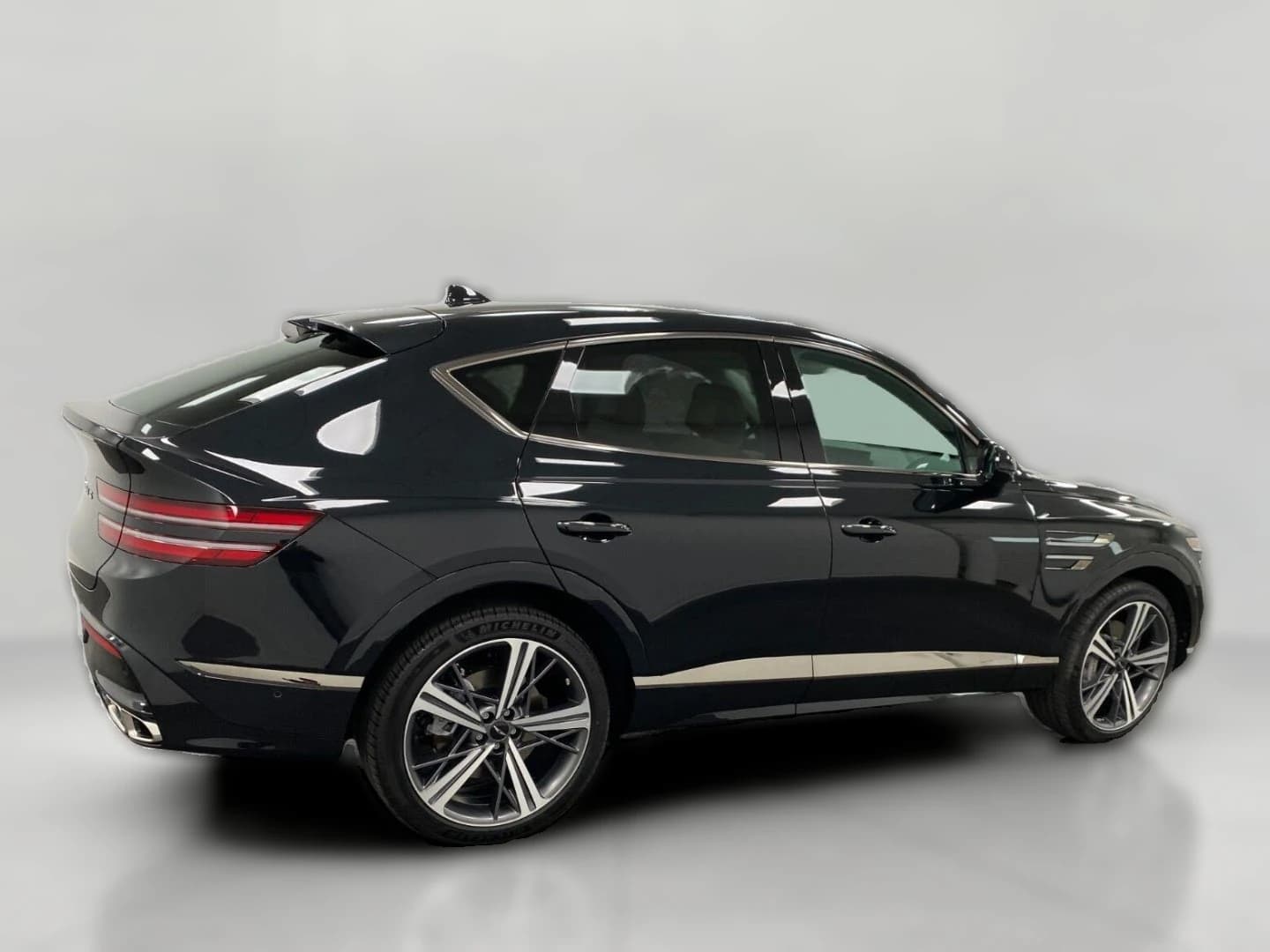 Genesis GV80 Coupe 3.5T e-SC Prestige AWD 2027 — side view