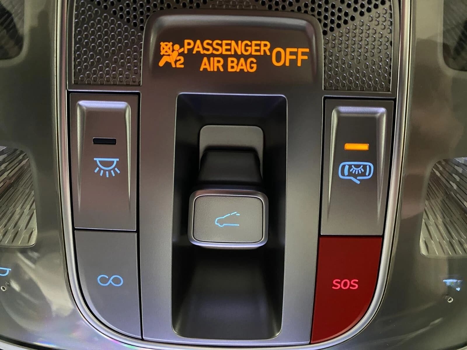 Genesis GV80 Coupe 3.5T e-SC Prestige AWD 2027 — side view