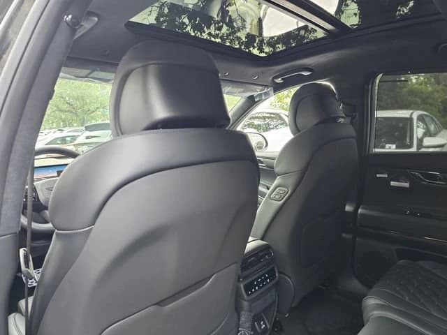 Genesis GV80 Coupe 3.5T e-SC Prestige Black AWD 2027 — side view