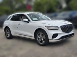 Genesis GV70 2.5T AWD 2027 — side view