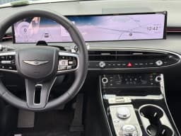 Genesis GV70 2.5T AWD 2027 — side view