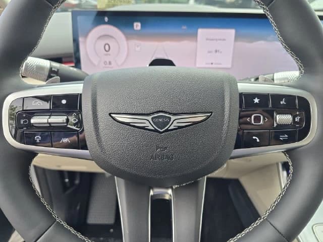 Genesis GV70 2.5T AWD 2027 — side view