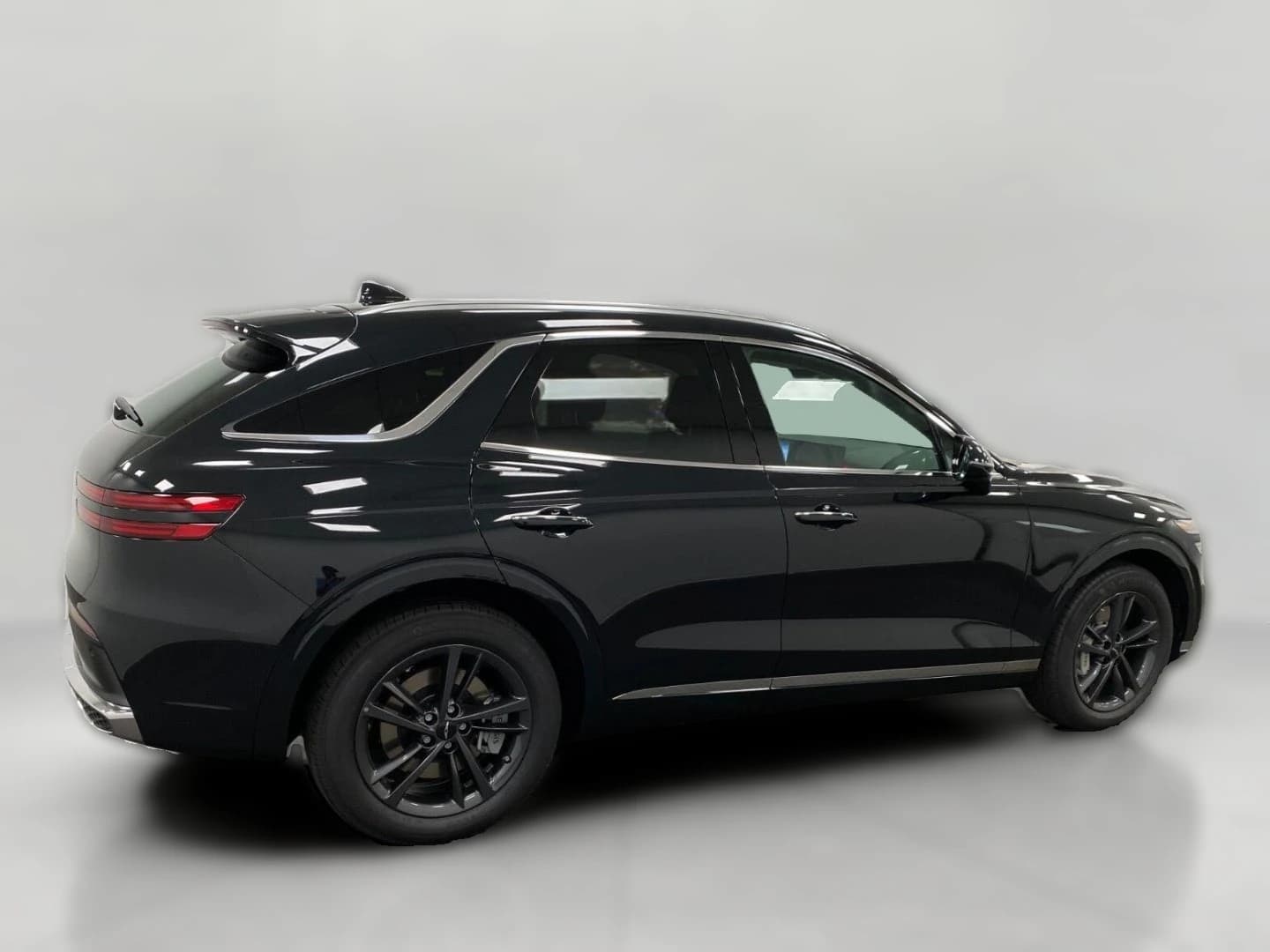 Genesis GV70 2.5T Select AWD 2027 — side view