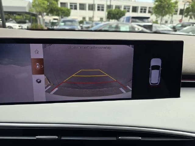 Genesis Electrified GV70 19" AWD 2027 — side view