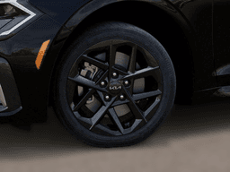 Kia K5 LXS Auto FWD 2026 — side view