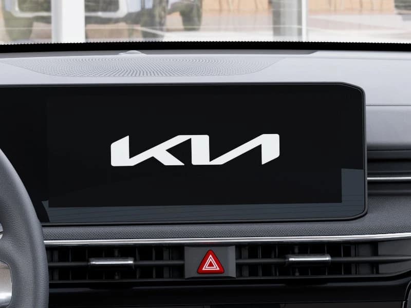 Kia K5 LXS Auto FWD 2026 — side view