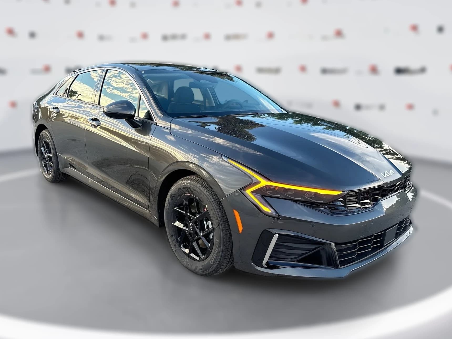 Kia K5 LXS FWD 2027 — side view