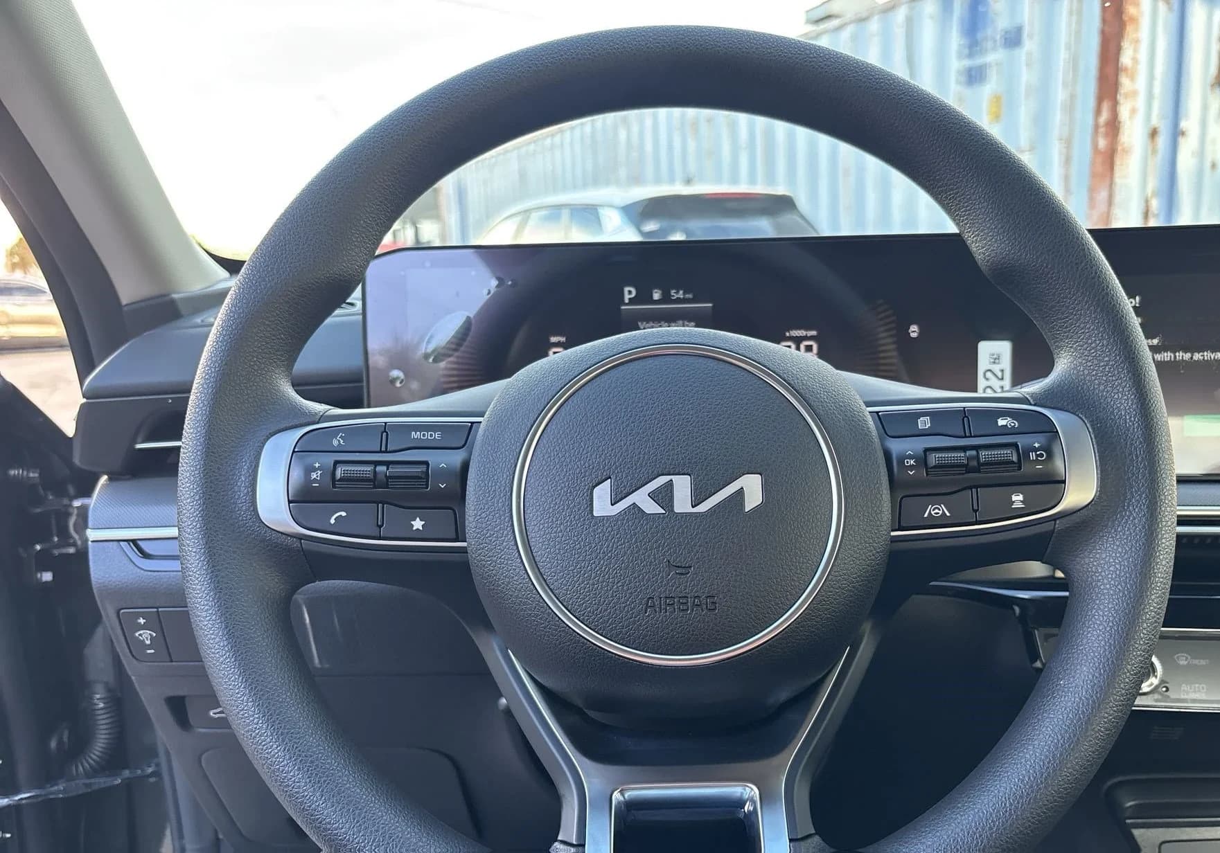 Kia K5 LXS FWD 2027 — side view