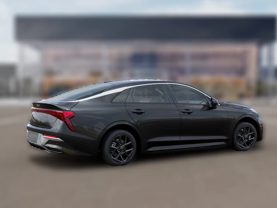 Kia K5 LXS Auto FWD 2026 — side view
