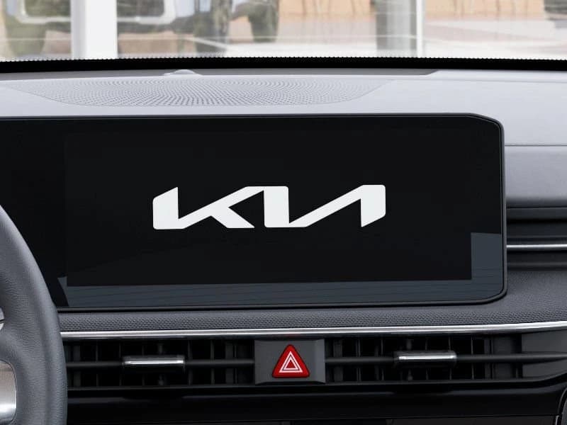 Kia K5 LXS Auto FWD 2026 — side view