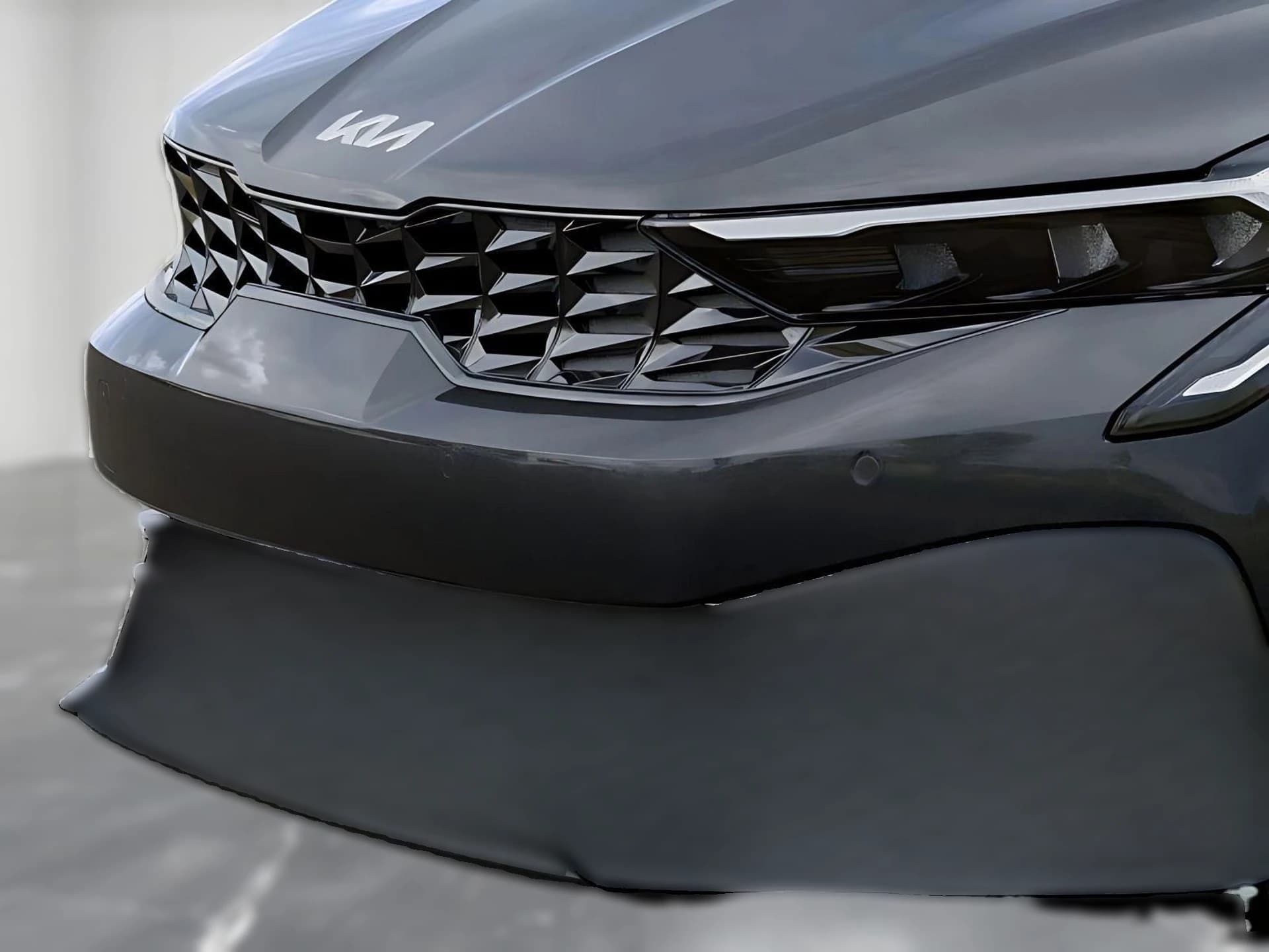 Kia K5 LXS Auto FWD 2026 — side view