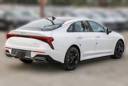 Kia K5 GT-Line Auto FWD 2026 — side view