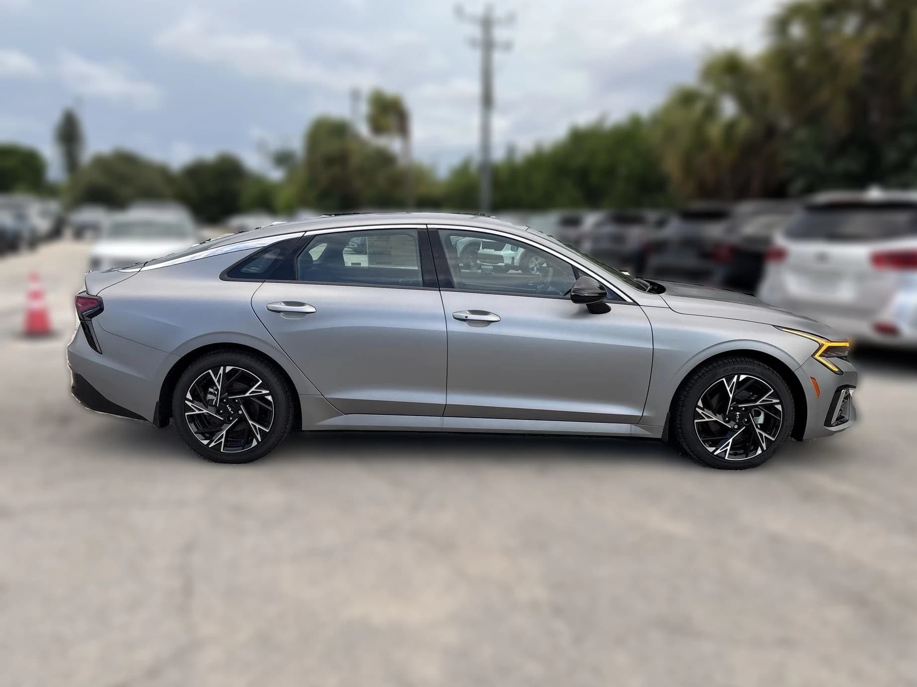 Kia K5 GT-Line Auto AWD 2026 — side view