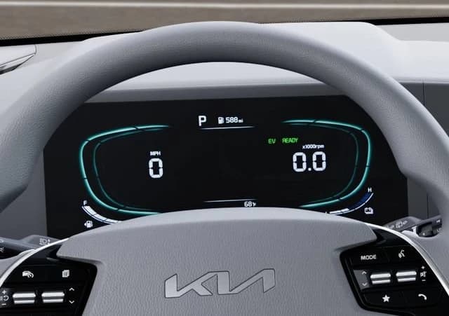 Kia Niro LX FWD 2026 — side view