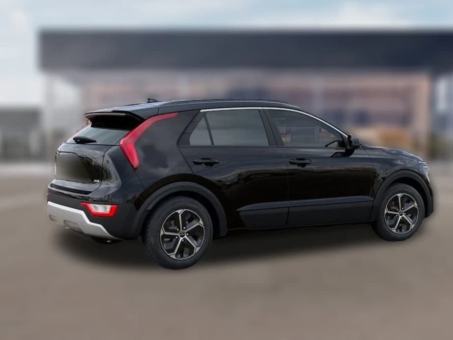 Kia Niro LX FWD 2025 — side view