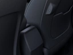Kia Niro LX FWD 2025 — side view