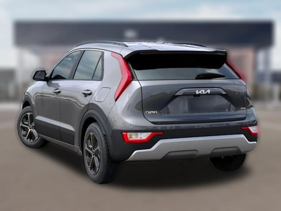 Kia Niro LX FWD 2026 — side view