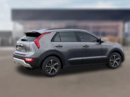 Kia Niro LX FWD 2026 — side view