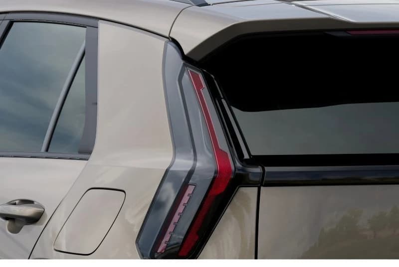 Kia Niro EX FWD 2027 — side view