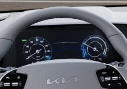 Kia Niro EV Wind FWD 2026 — side view