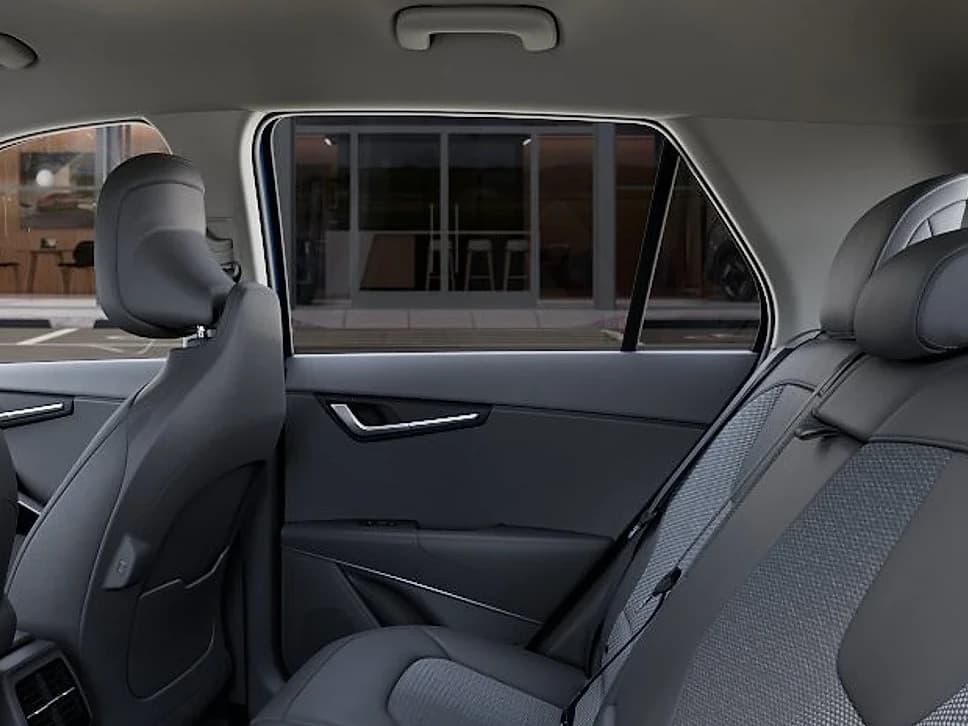 Kia Niro EV Wind FWD 2026 — side view