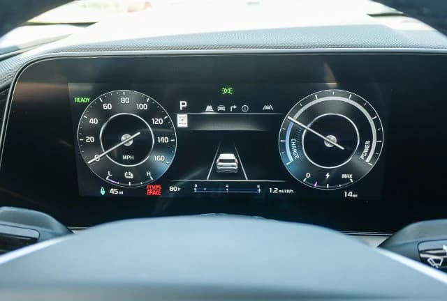 Kia Niro EV Wind FWD 2026 — side view