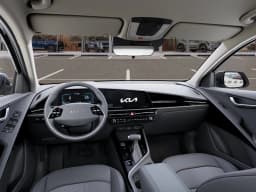 Kia Niro EX FWD 2026 — side view