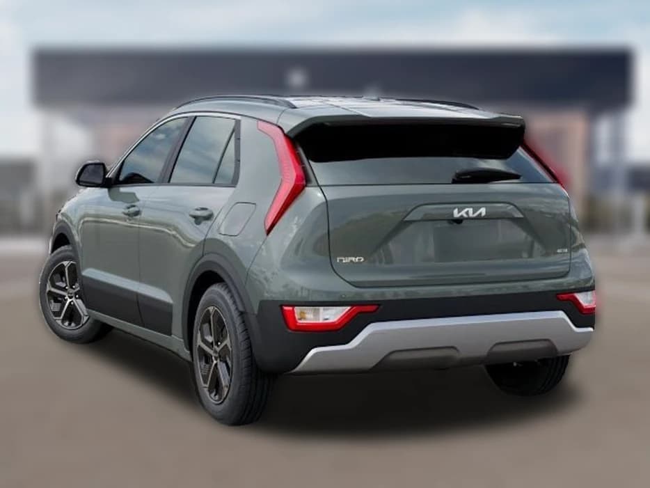 Kia Niro EX FWD 2026 — side view