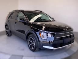 Kia Niro EX FWD 2026 — side view