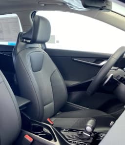 Kia Niro EX FWD 2026 — side view