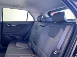 Kia Niro EX FWD 2026 — side view