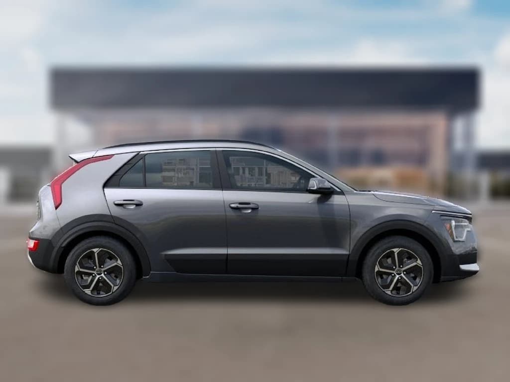 Kia Niro EX FWD 2026 — side view