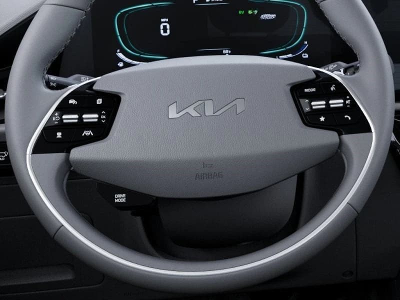 Kia Niro EX FWD 2026 — side view