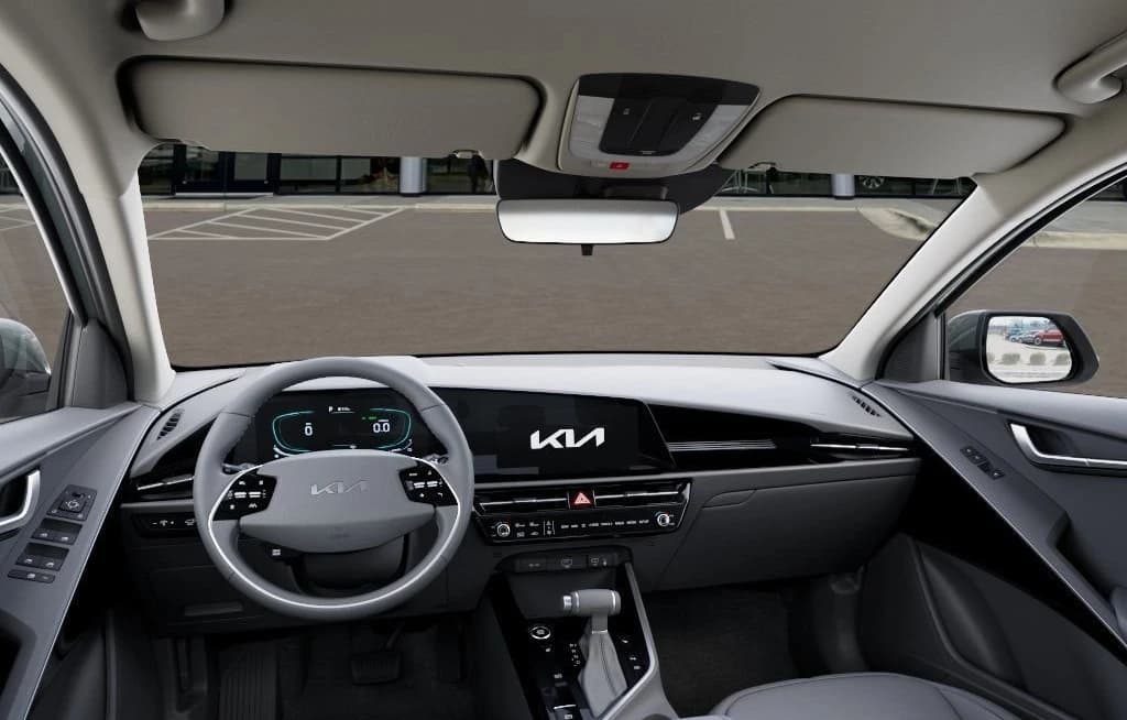 Kia Niro EX FWD 2026 — side view