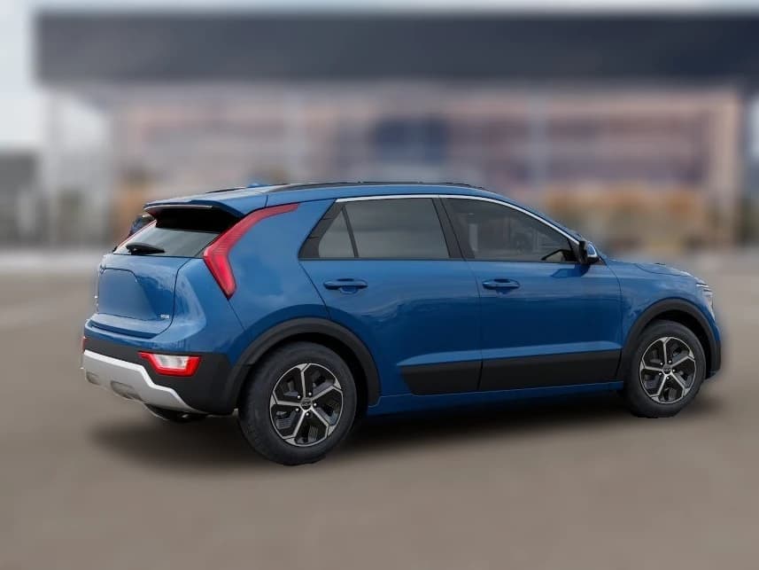Kia Niro EX FWD 2026 — side view