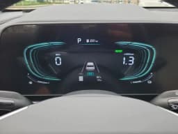 Kia Niro EX FWD 2026 — side view